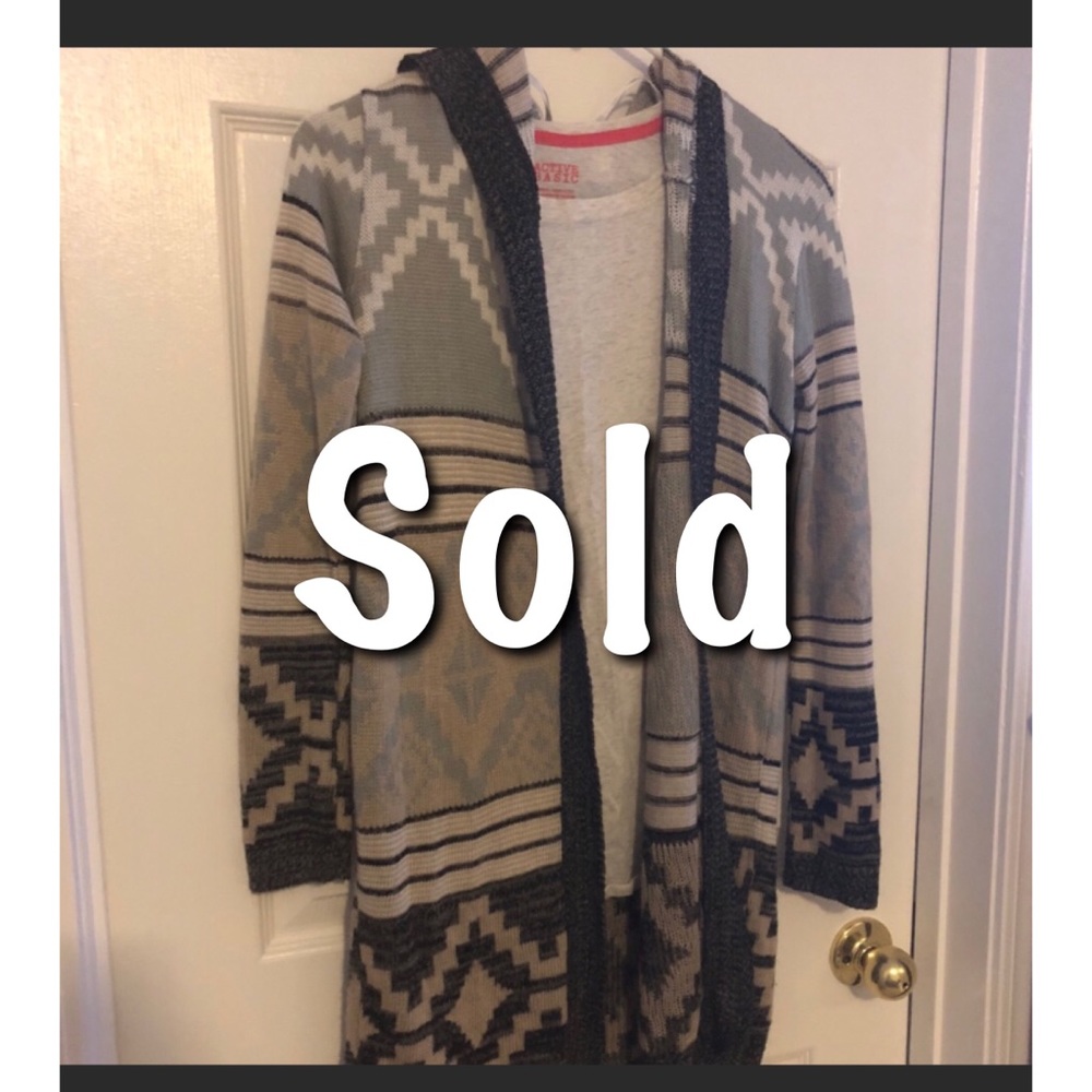 Grey, black, & cream cardigan
